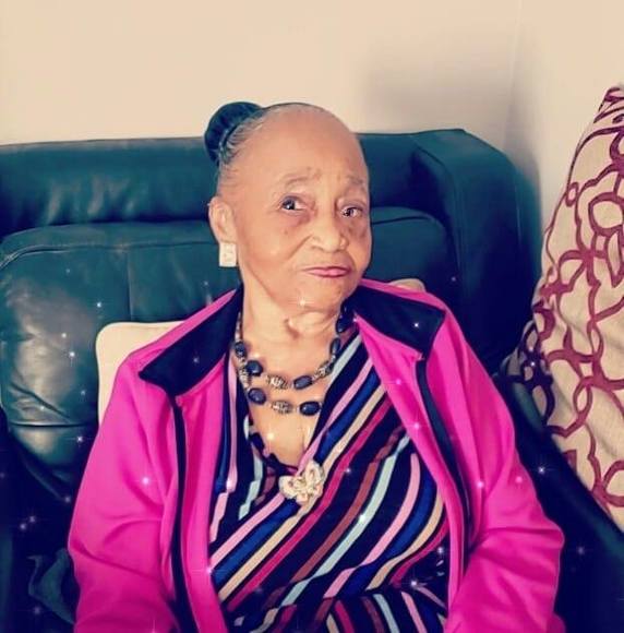 Profile Picture of Phyllis Alexander (@phyllisalexa131) on Poshmark