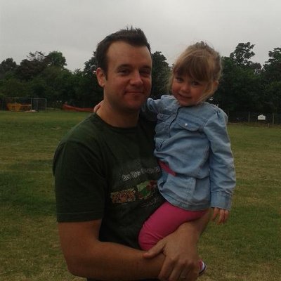 Profile Picture of Hootrmumby (@MumbyRobert) on Twitter