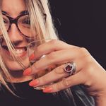 Profile Picture of deborah (@deborah_reale) on Instagram