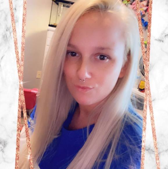 Profile Picture of Marjorie Johnson (@marjorie555) on Poshmark