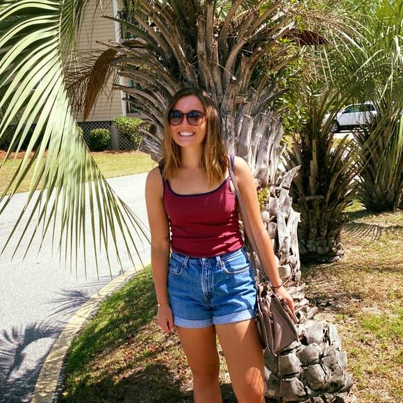 Profile Picture of Audrey Fyock (@audreypopper) on Poshmark