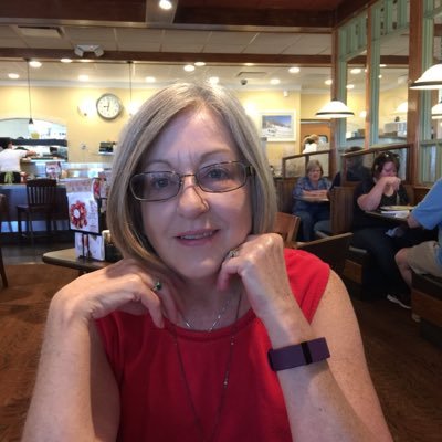 Profile Picture of Stacie Cook (@stacco2016) on Twitter