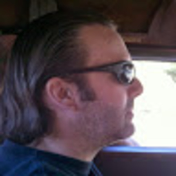 Profile Picture of Bill Coffland (@billcoffland) on Poshmark