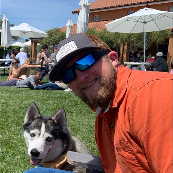 Profile Picture of Casey Kiernan (@ckmanu13) on Poshmark