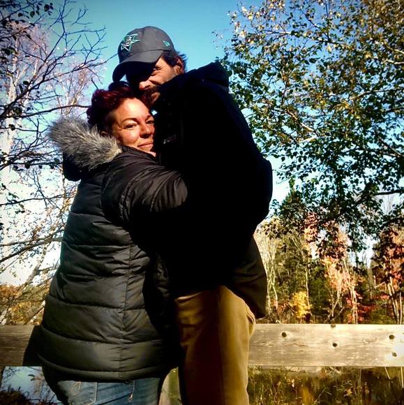 Profile Picture of Julie lanoie Raymond côté (@lilieswild76) on Poshmark