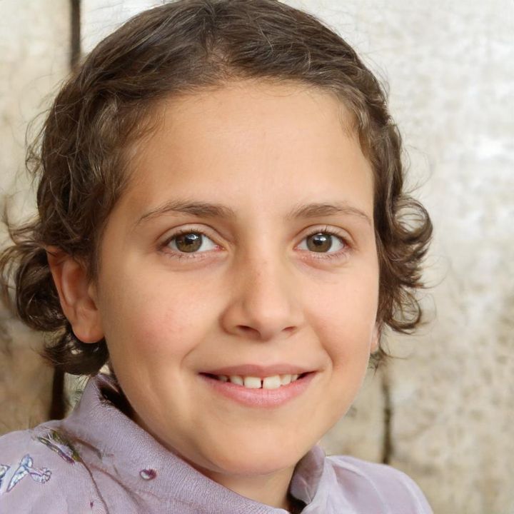 Profile Picture of Phoebe Owen (@q4v5saoo) on Tiktok