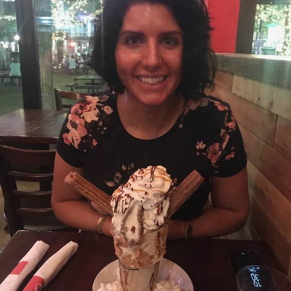 Profile Picture of Claire Raesch (@clairevila) on Poshmark