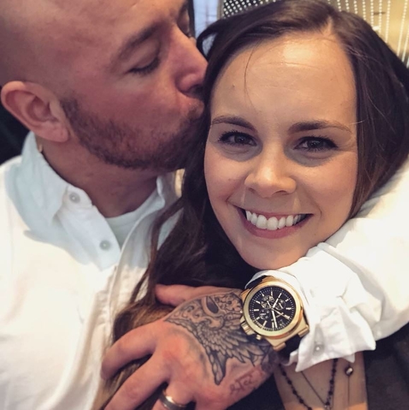 Katrina Raught - Poshmark Profile Picture of Katrina Raught (@treeniewahine) on Poshmark