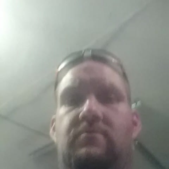 Profile Picture of Paul Ehret (@paulehret1980) on Poshmark