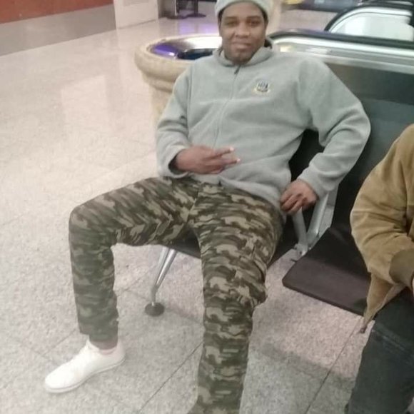 Adonis Bonilla morales - Poshmark Profile Picture of Adonis Bonilla morales (@adonis_b) on Poshmark