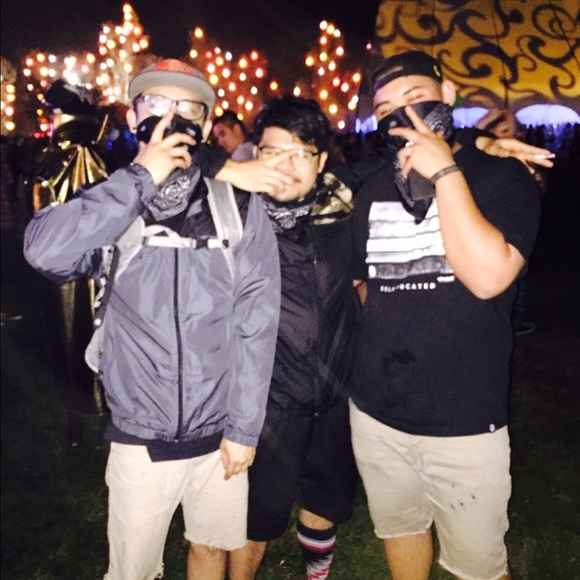 Profile Picture of Jerom Berdijo (@juhrome) on Poshmark