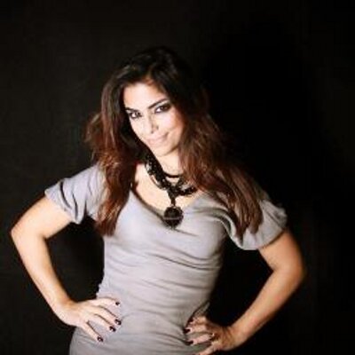 Profile Picture of Lara Azar (@laraazar) on Twitter