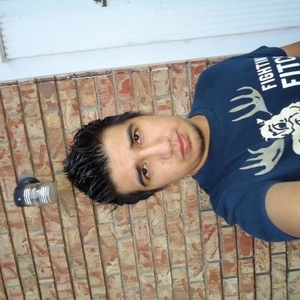 Profile Picture of Byron Santos. (@395880320) on Myspace