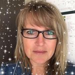 Profile Picture of Paula Belleville Johnston (@travelingshorts) on Instagram