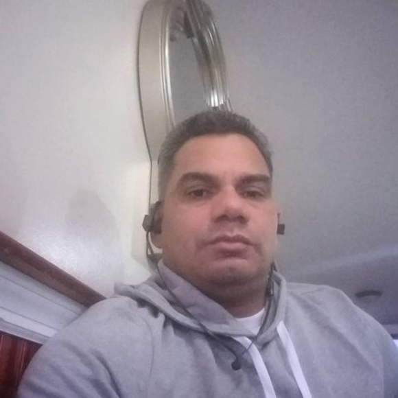 Profile Picture of Johan manuel Cordero (@titin1717) on Poshmark