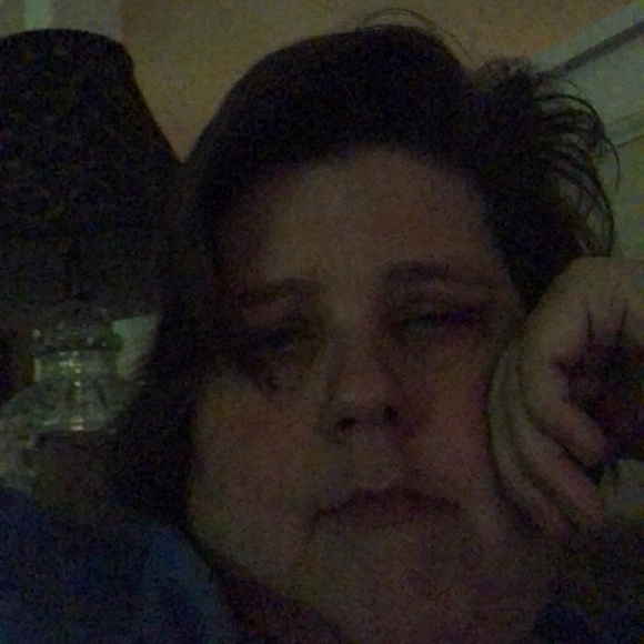 Profile Picture of Nicole Fullop (@nicolef415) on Poshmark