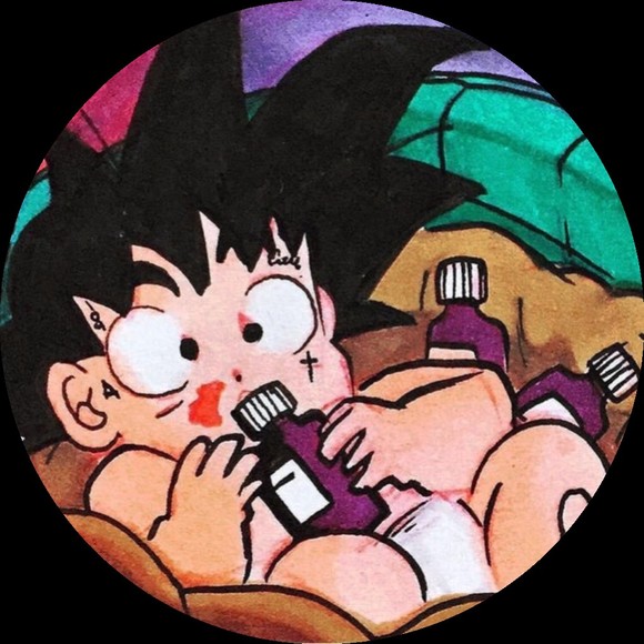 Profile Picture of Bumblebeesg Bumblebeesg (@bumblebee3416) on Poshmark