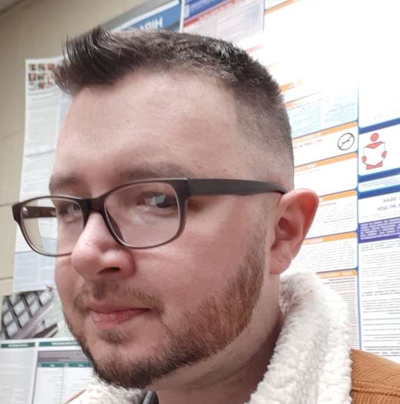 Profile Picture of Andrew Lambert (@19andy92) on Poshmark