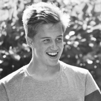 Profile Picture of Carl Persson (@carlpersson98) on Twitter
