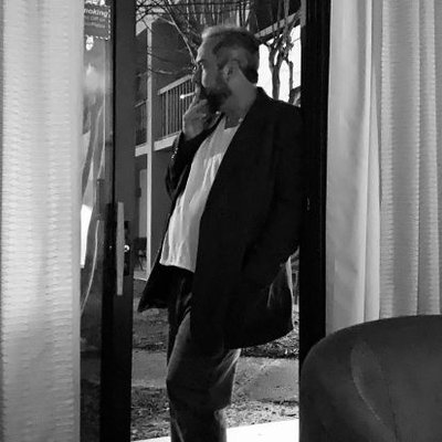 Profile Picture of Josh Adams (@Jimney00) on Twitter