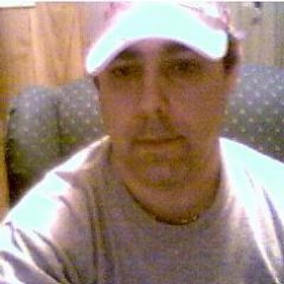 Profile Picture of Chaz Henderson (@Chzy3) on Twitter