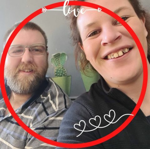 Profile Picture of Chrissie Hellyer-robinson (@pandaness180918) on Poshmark