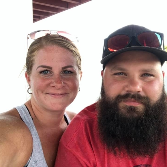 Profile Picture of Dana Figat (@twogirls930614) on Poshmark