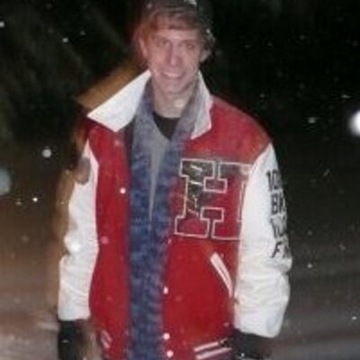 Profile Picture of Josh Pickell (@joshpickell) on Twitter
