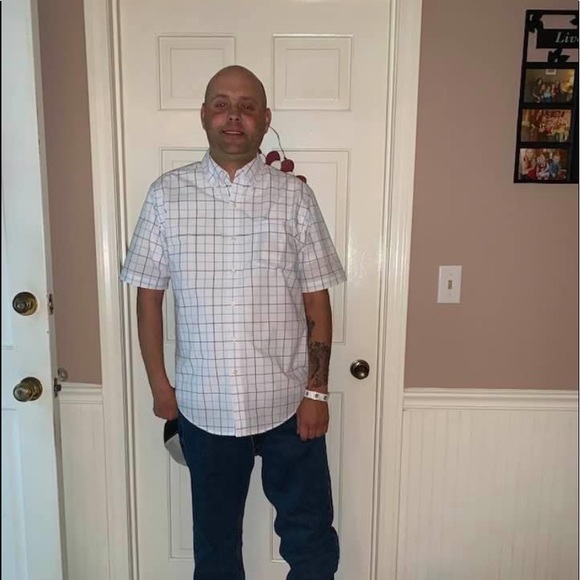 Profile Picture of Christopher Fulp (@buddog1123) on Poshmark