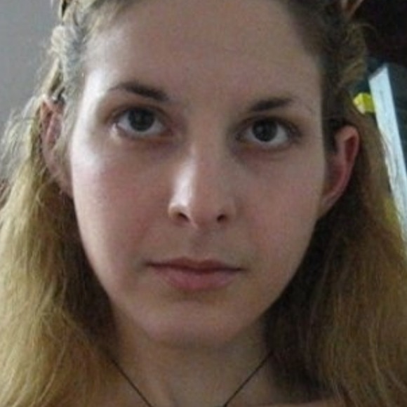 Profile Picture of Samantha Plesser (@sambular1313) on Poshmark
