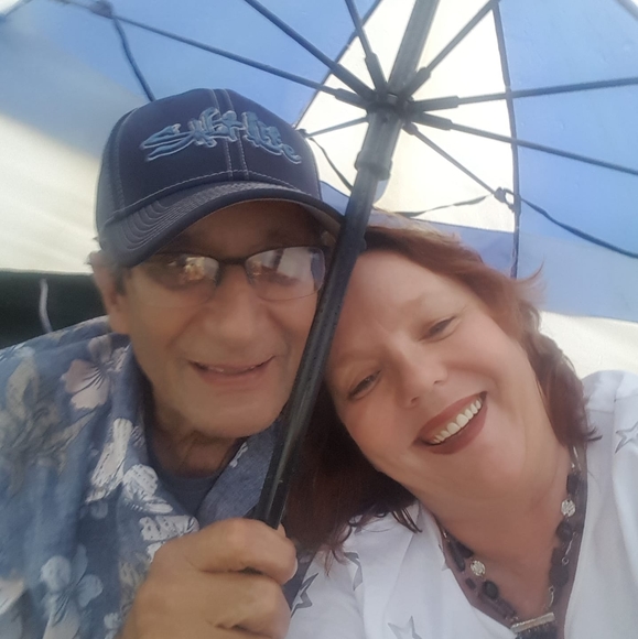 Profile Picture of Bea Zipperle (@bzipperle) on Poshmark