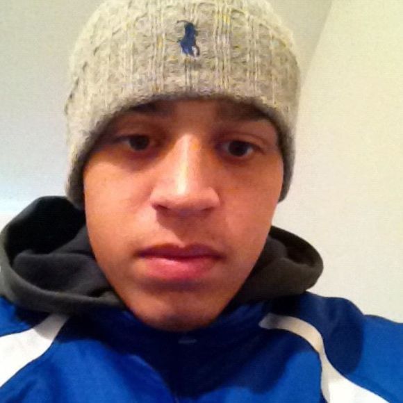 Profile Picture of Kristopher Alvarado (@kris4240) on Poshmark