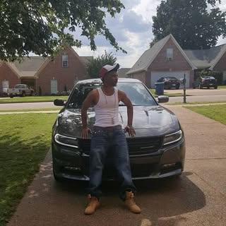 Profile Picture of Davin Laws (@davinlaws) on Instagram