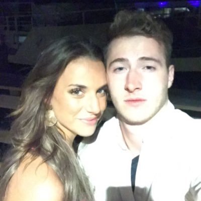 Profile Picture of Alex Carney (@acarnee) on Twitter