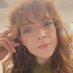 Profile Picture of Danielle Dossett (@danielledossett) on Pinterest