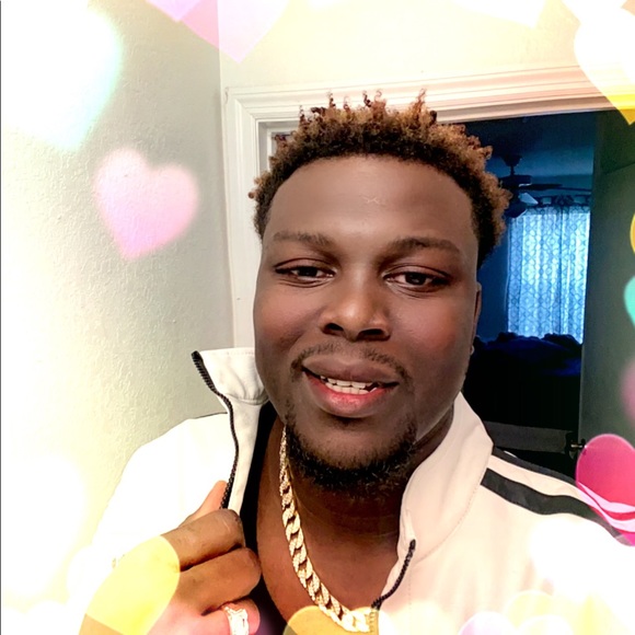 Profile Picture of Emmanuel Jean (@styloking84) on Poshmark