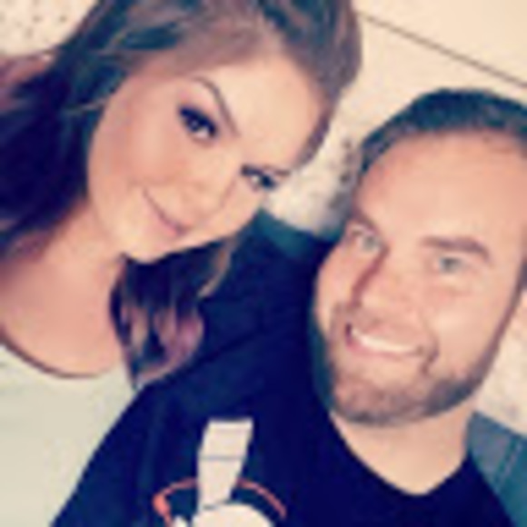 Profile Picture of Brandy Fadness (@burandy21) on Poshmark