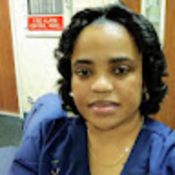 Profile Picture of Athenia Swain (@atheniaswain69) on Poshmark