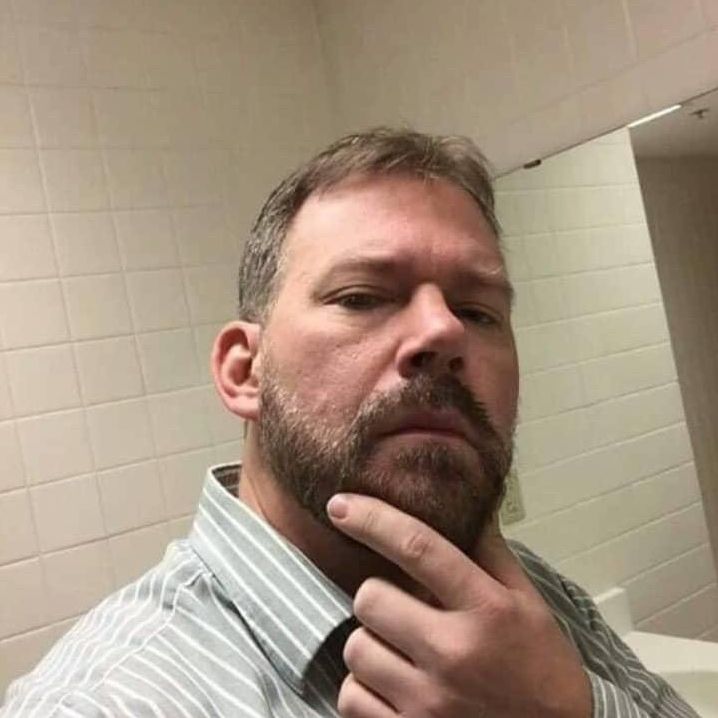 Profile Picture of jamesfcrzco (@jamesfcrzco) on Tiktok