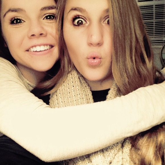 Profile Picture of Kate Mcquaide (@katemcquaide) on Poshmark