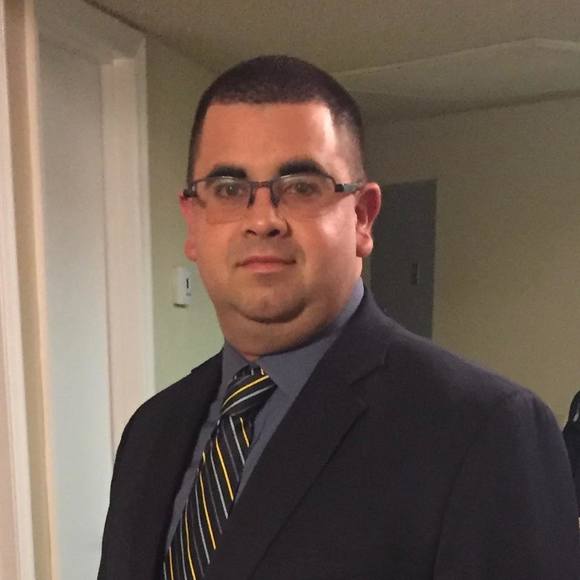 Profile Picture of Daniel Garcia (@danielsc23) on Poshmark