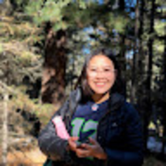 Profile Picture of Erdenejargal Erdenepurev (@erdenejargale) on Poshmark