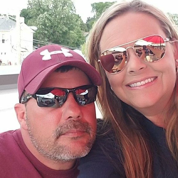 Profile Picture of Tracy Smith-jevning (@tdsmith20) on Poshmark