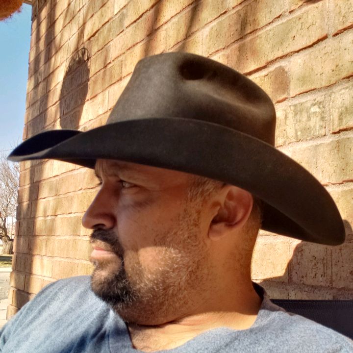 Profile Picture of George Serna (@twostep74) on Tiktok