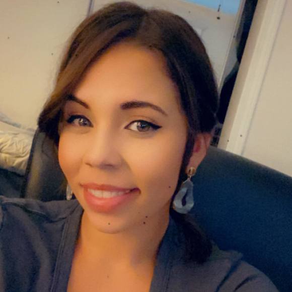 Profile Picture of Alexis Murdock (@freaky_chick125) on Poshmark