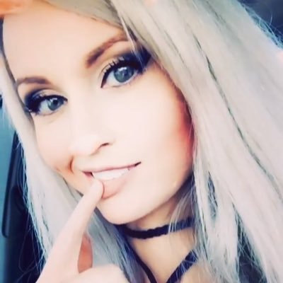 Profile Picture of Shawna Sparks (@Sapphire_Sparks) on Twitter