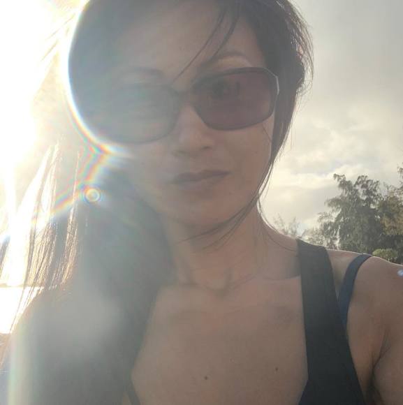 Profile Picture of Julz Hasegawa (@julzdivine) on Poshmark