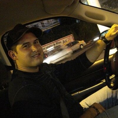 Profile Picture of Carlos Iribe (@carlos_iribe) on Twitter