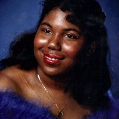 Profile Picture of Cheryl Tyndall Lee (@HotOne1971) on Twitter
