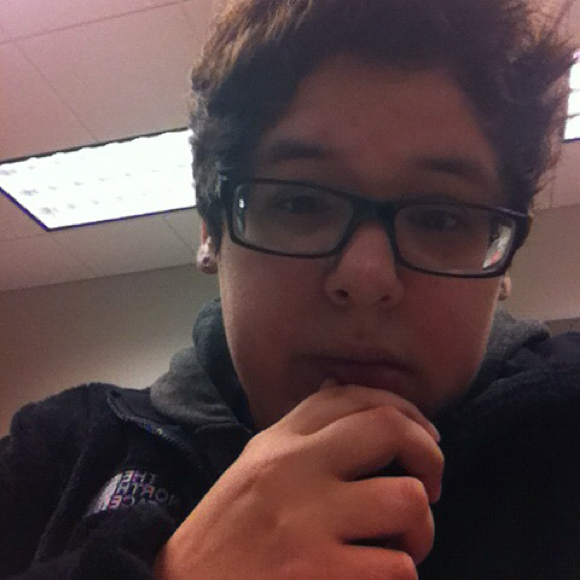 Profile Picture of Ariana Faigenbaum (@trigaynometry) on Poshmark